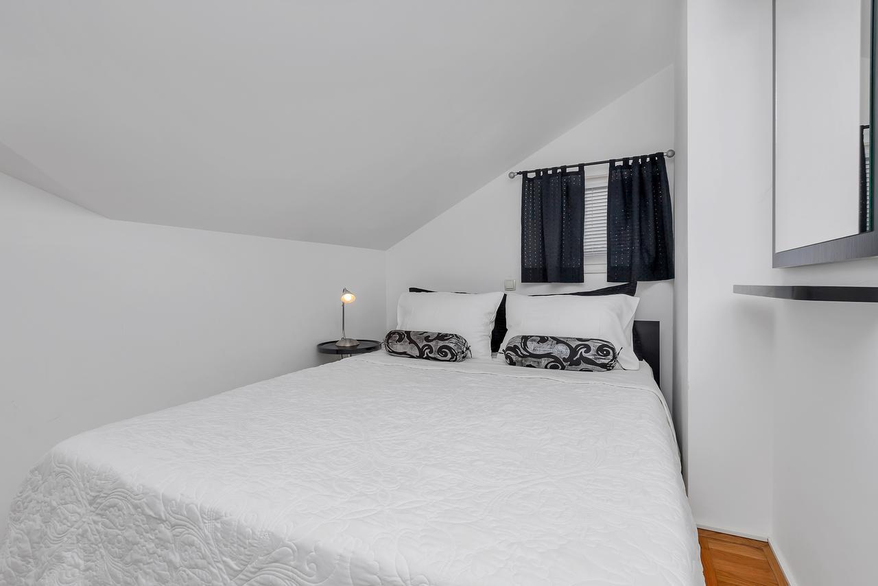 Apartment Manhattan Makarska Bagian luar foto